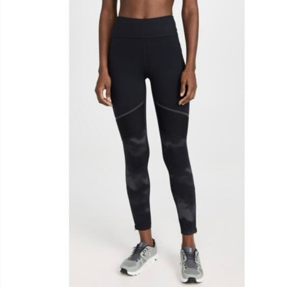 On Running Black Lumos Long Tight Size Small Zip … - image 1